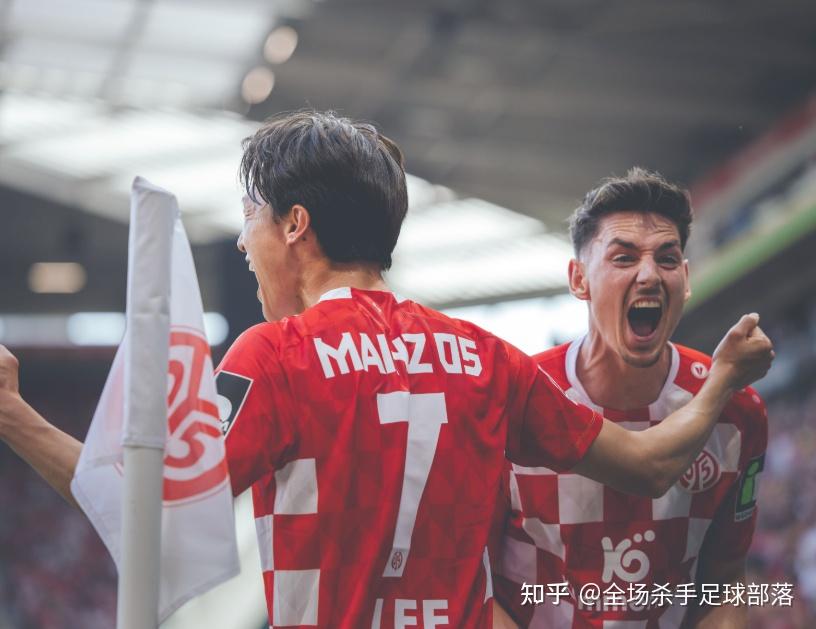 今晨突围战来临,门兴格拉德巴赫围绕德甲篮板制胜,目标明确,训练强度明显提升的简单介绍 今晨突围战来临,门兴格拉德巴赫围绕德甲篮板制胜,目标明确,训练强度明显提升的简单介绍